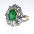 Engagement rings - Emerald Pompadour Ring